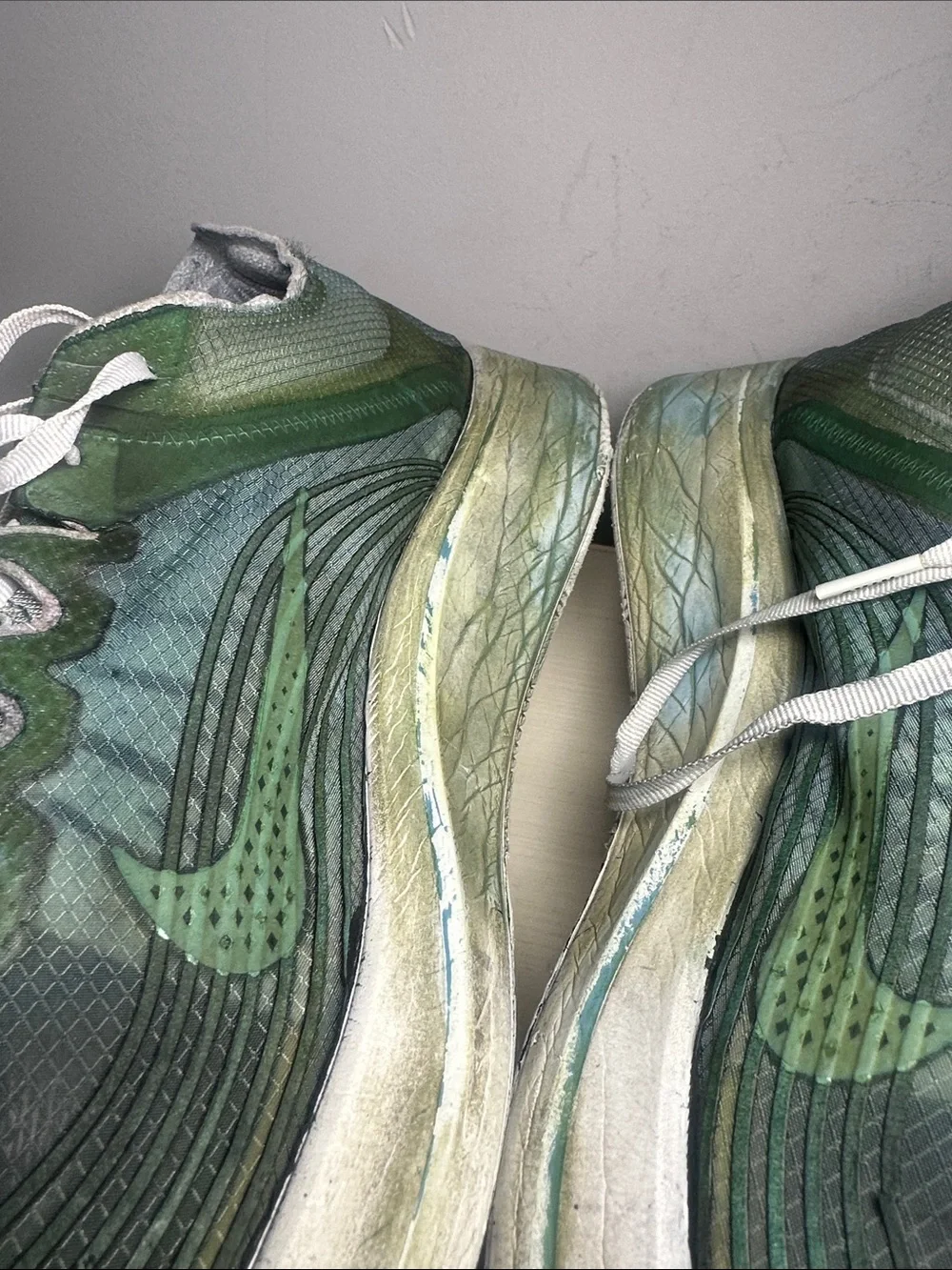 Nike zoom fly sp racing Men’s Dark Green and White Running Sneakers